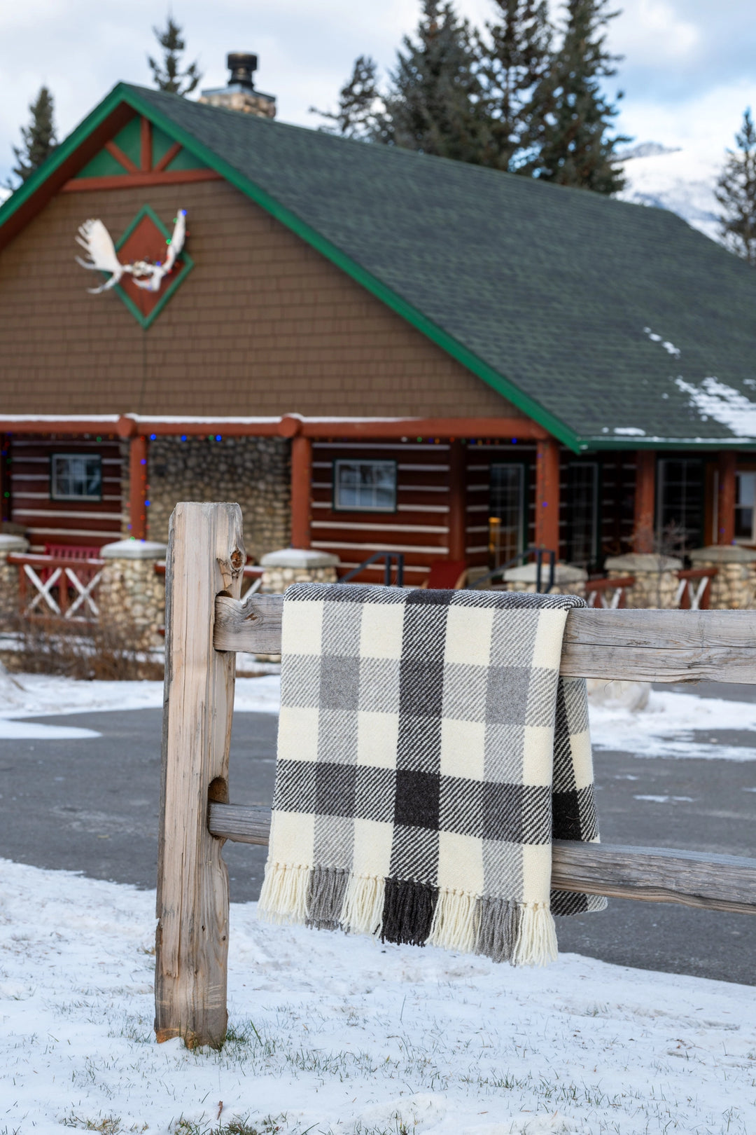 Parkland Buffalo Check Blanket Throw